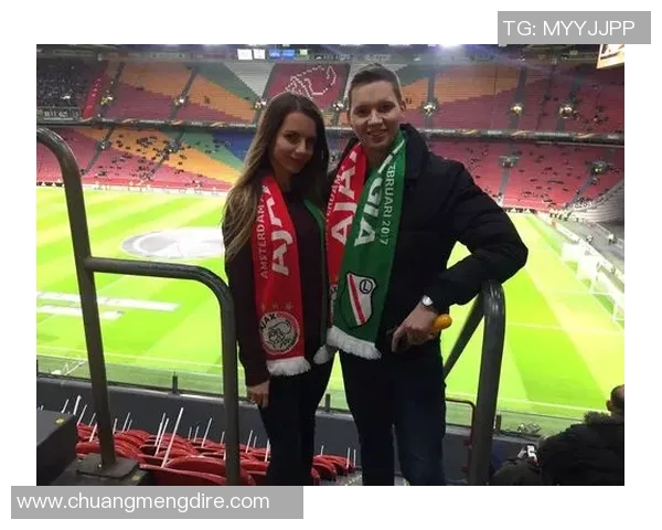 小说推荐女主角为足球明星的浪漫故事与成长历程