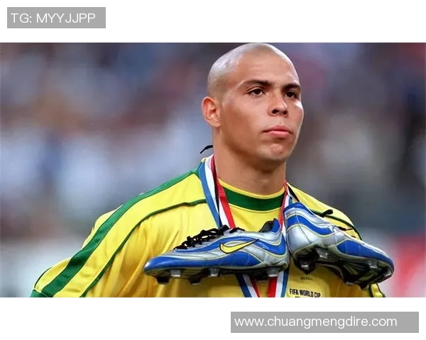 足球明星如何通过系统训练和心理素质提升实现职业生涯的成功与突破 足球明星如何通过系统训练和心理素质提升实现职业生涯的成功与突破